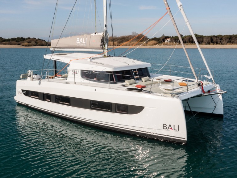 Ein Bali Catamarans Bali Catsmart mieten in Mandalina Marina