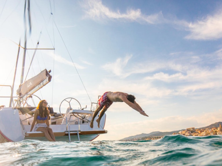 Segelboot mit oder ohne Skipper Hanse mieten in Betina