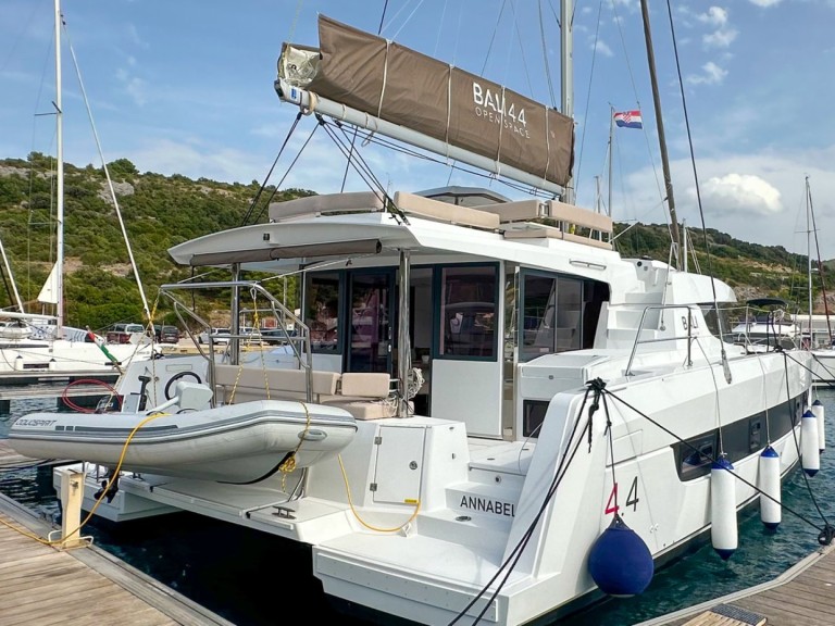 Vermietung Katamaran Bali Catamarans mit Führerschein