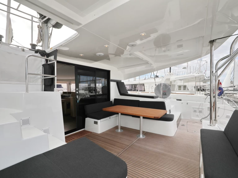 Katamaran mieten in Sukošan - Lagoon Lagoon 42