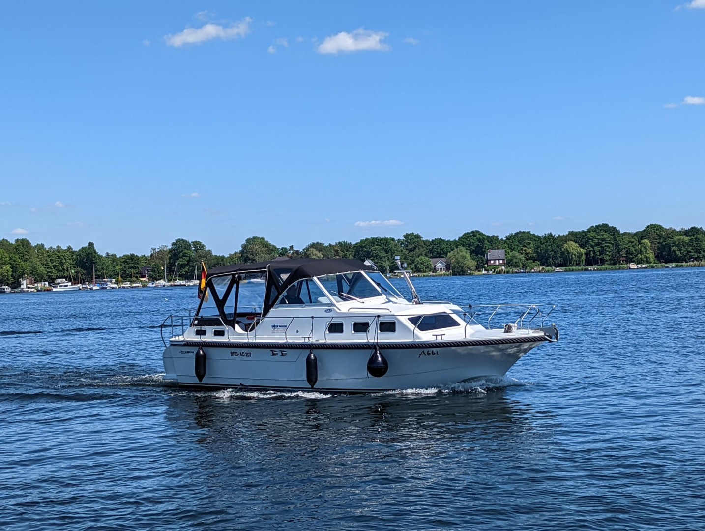 mieten-sie-ein-motorboot-succes-marco-860-ak-alt-t-plitz-abbi-samboat