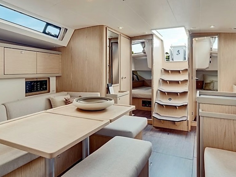Ein Bénéteau Oceanis 41.1 mieten in Parham Town