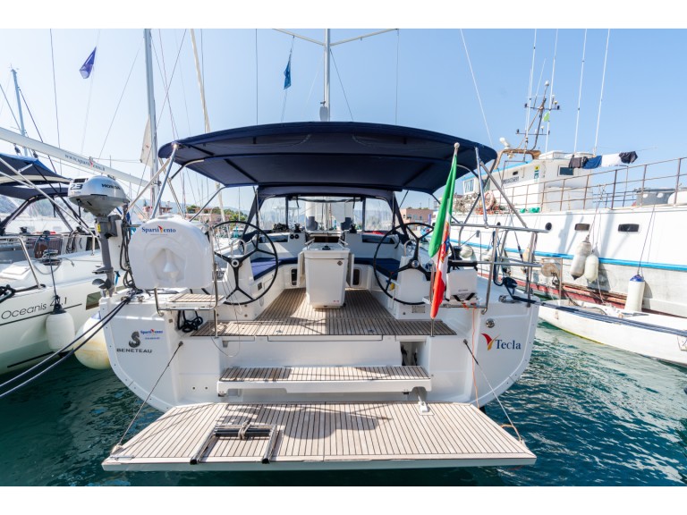 Segelboot mit oder ohne Skipper Bénéteau mieten in Capo d'Orlando