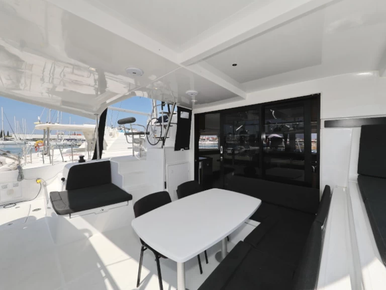 Vermietung Katamaran Lagoon mit Führerschein