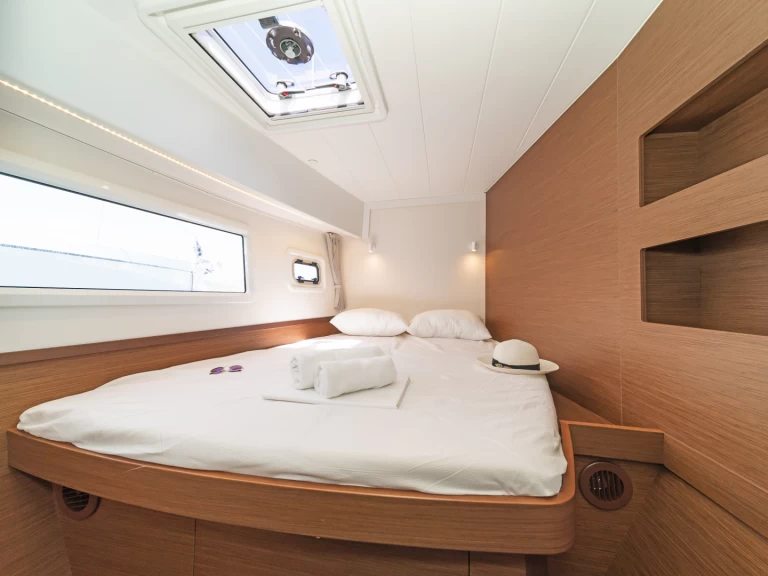 Boot mieten Álimos günstig Lagoon 42