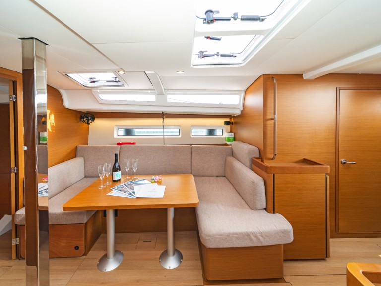 Boot mieten Skiathos günstig Sun Odyssey 440