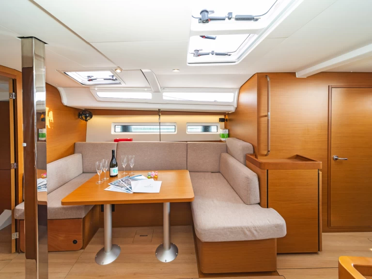 Boot mieten Skiathos günstig Sun Odyssey 440