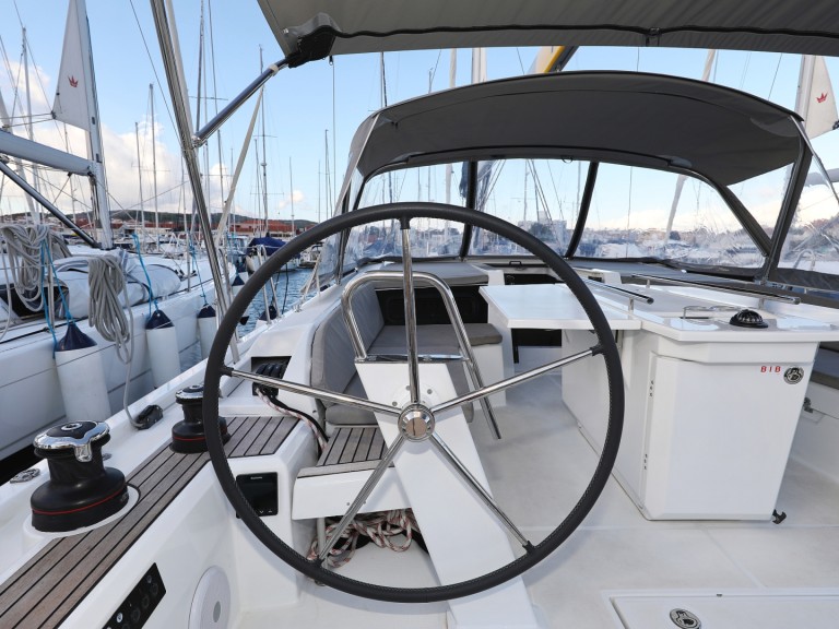 Vermietung Segelboot Bénéteau mit Führerschein