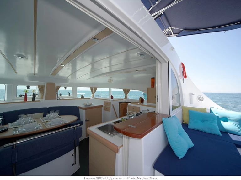 Lagoon Lagoon 380 mieten Le Marin
