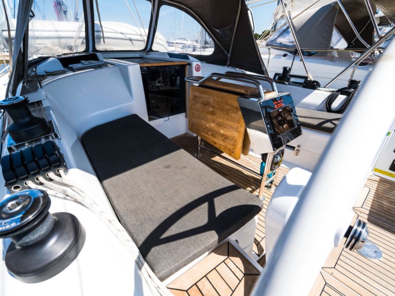 Boot mieten Biograd na Moru günstig Hanse 345