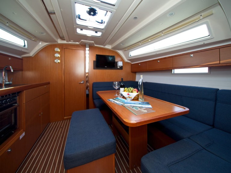 YachtCharter in Murter-Kornati - Bavaria Cruiser 41 auf SamBoat