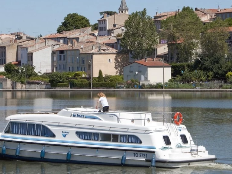 YachtCharter in Branges - Comfort Salsa A auf SamBoat