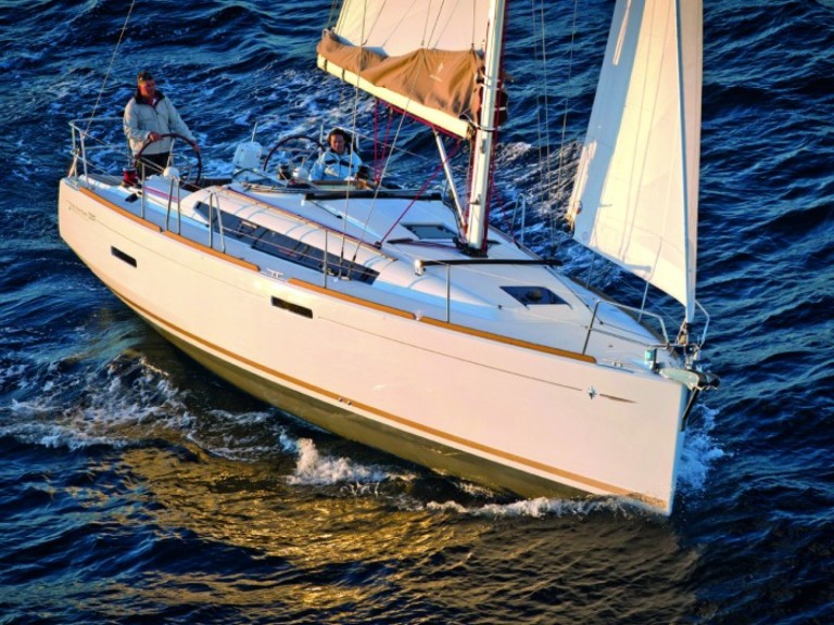 Vermietung Segelboot Jeanneau mit Führerschein