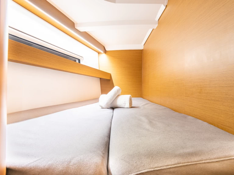 Segelboot mit oder ohne Skipper Jeanneau mieten in Álimos