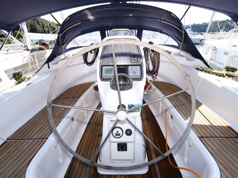 Bavaria Bavaria 39 Cruiser mieten Pula