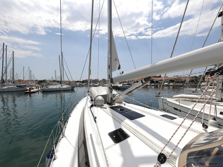 Segelboot mieten in Trogir zum besten Preis