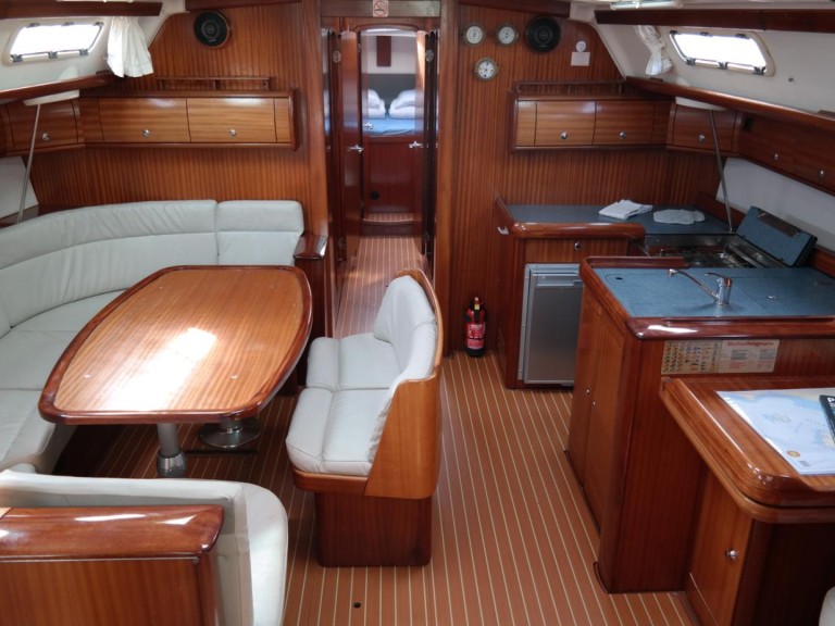 Bavaria Bavaria 49 mieten Gouviá