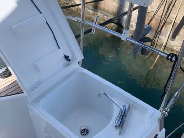 Ein Jeanneau Sun Odyssey 440 mieten in San Miguel De Abona