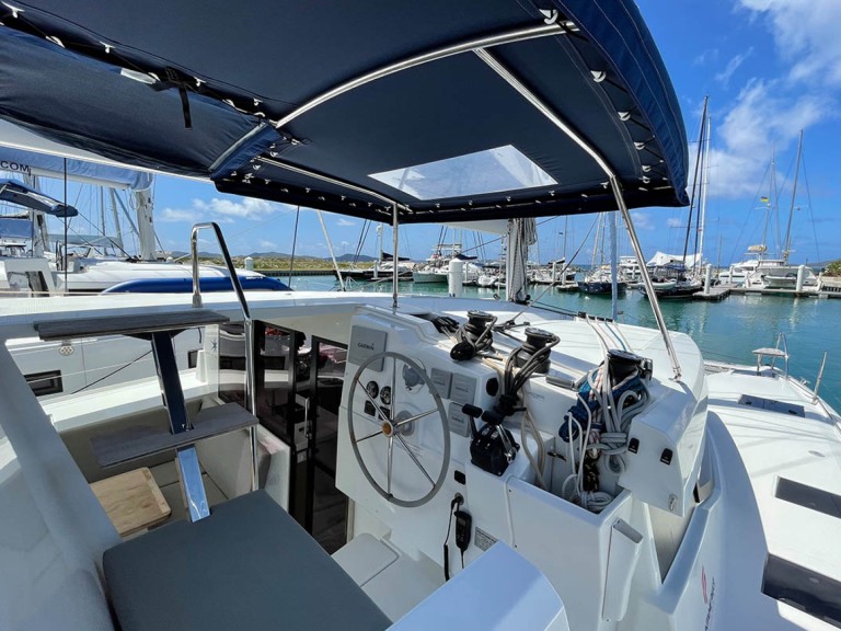Bootsverleih Fountaine Pajot Lucia 40 Road Town Samboat