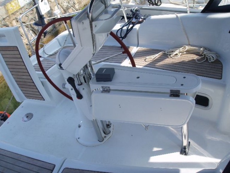 Vermietung Segelboot Bénéteau mit Führerschein