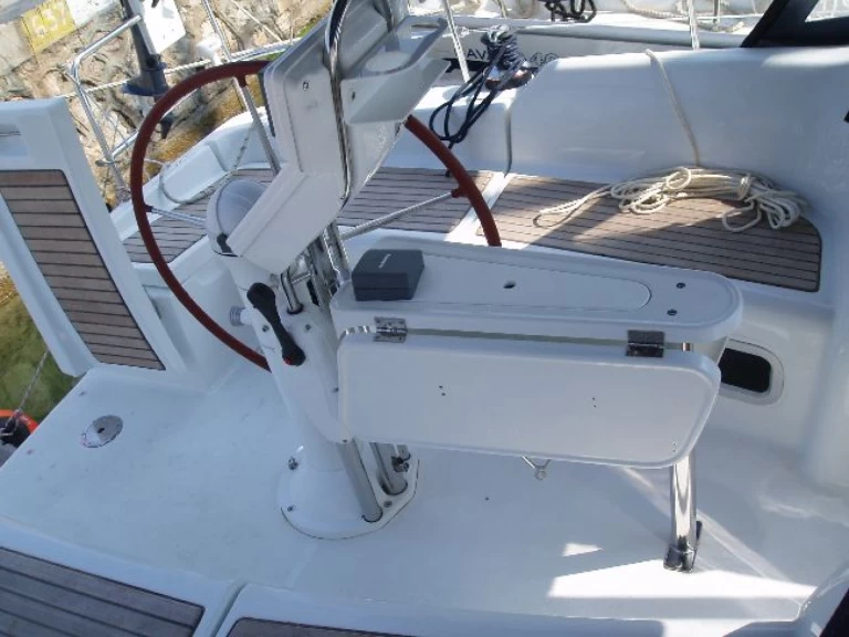 Vermietung Segelboot Bénéteau mit Führerschein