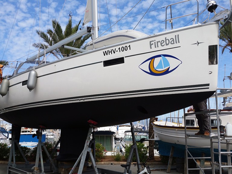 Ein Bavaria Cruiser 41 mieten in Playa de Palma