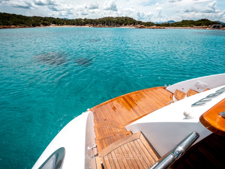 Vermietung Yacht Maiora mit Führerschein
