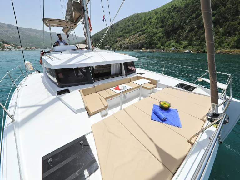 Bootsverleih Bali Bali 4.1 Komolac Samboat