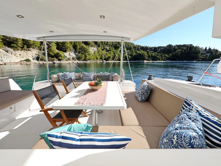 Katamaran mit oder ohne Skipper Bali mieten in Seget Donji