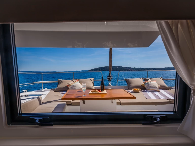 Katamaran mit oder ohne Skipper Bali mieten in Komolac