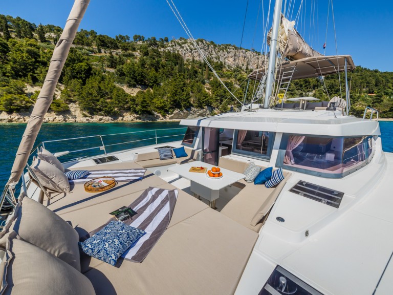 YachtCharter in Biograd na Moru - Bali Catamarans Bali 4.8 auf SamBoat