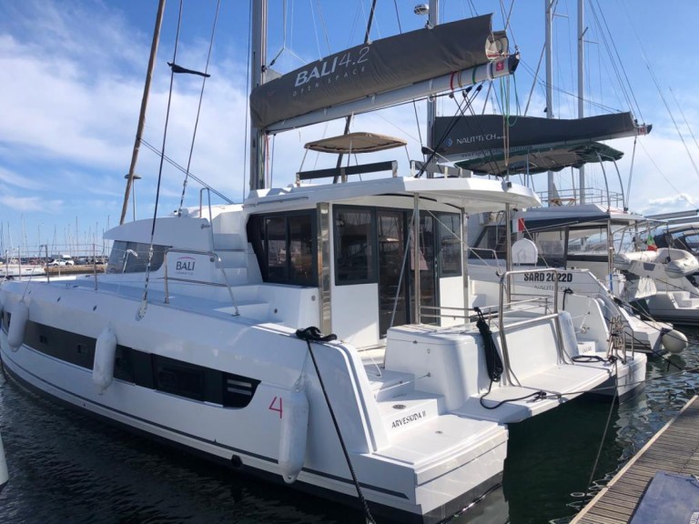 Bootsverleih Bali Catamarans Bali 4.2 Golfo Aranci Samboat