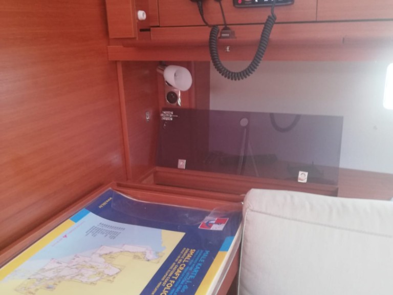 Segelboot mit oder ohne Skipper Dufour mieten in Medulin