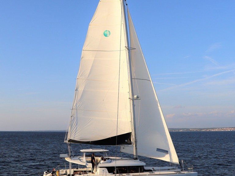 Katamaran mieten in Marina Tankerkomerc - Lagoon Lagoon 450 Sport Top