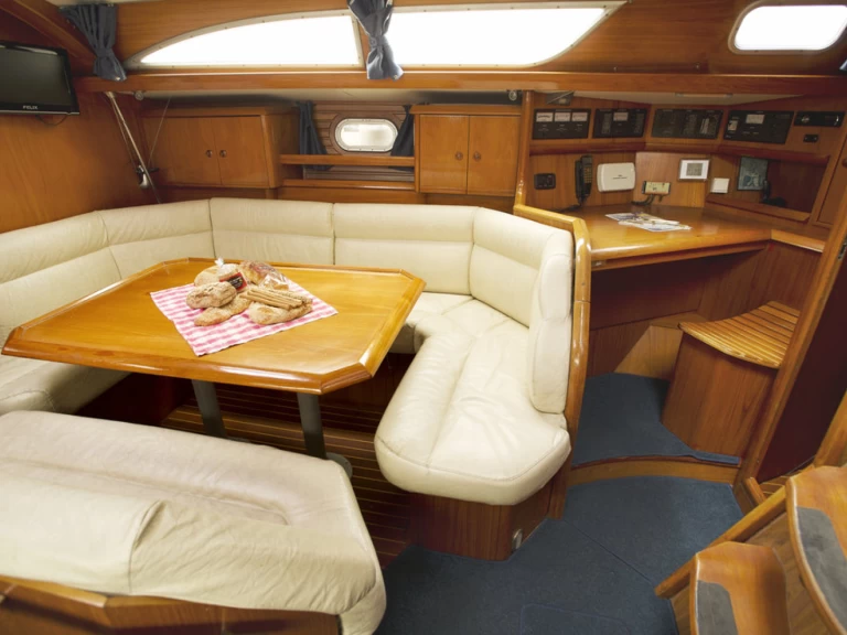 Vermietung Segelboot Jeanneau mit Führerschein