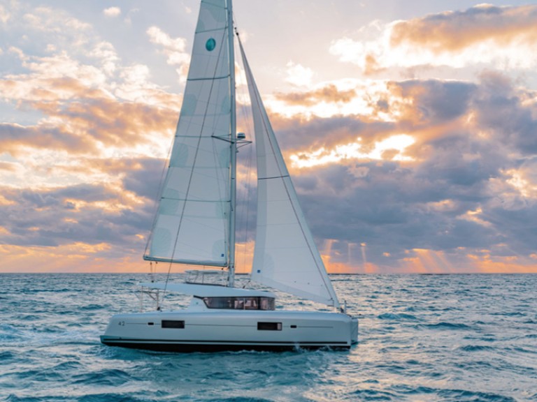 Boot mieten Marina Cala dei Sardi günstig Lagoon 42