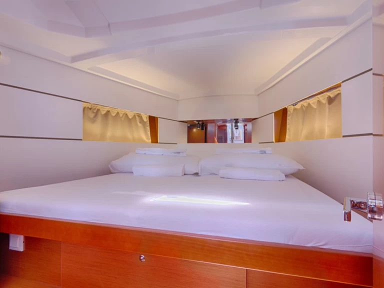 YachtCharter in Marina (City) - Bénéteau Oceanis 38.1 auf SamBoat