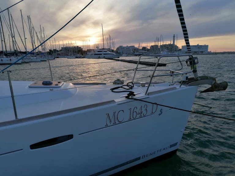 YachtCharter in Bari - Bénéteau Oceanis 46 auf SamBoat