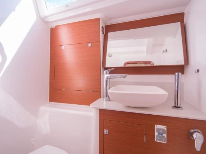 Segelboot mit oder ohne Skipper Dufour mieten in Seget Donji