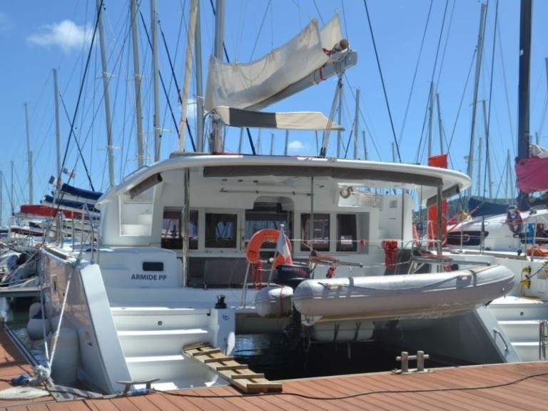 Boot mieten Le Marin günstig Lagoon 450
