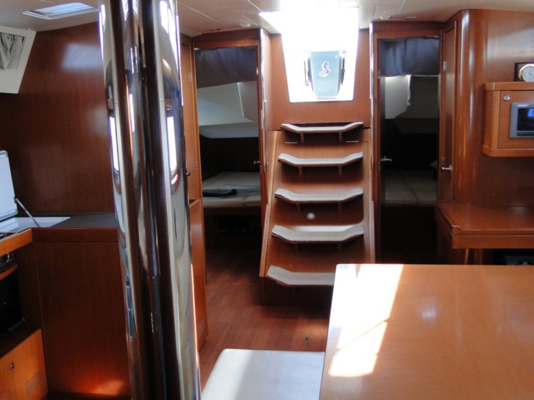Boot mieten Gouviá günstig Oceanis 48