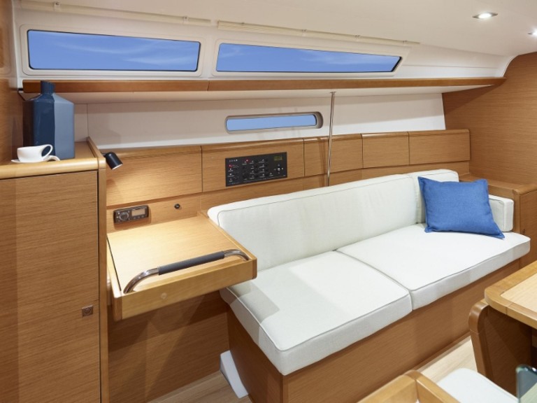 Boot mieten Fethiye günstig Sun Odyssey 389