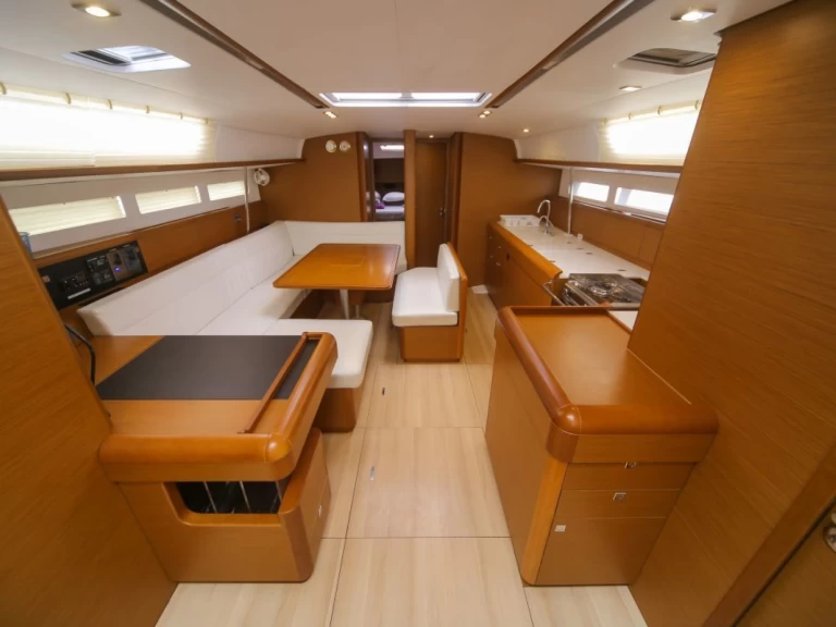 Vermietung Segelboot Jeanneau mit Führerschein