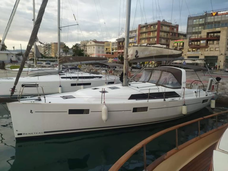 Bénéteau Oceanis 41.1 mieten Deme of Volos