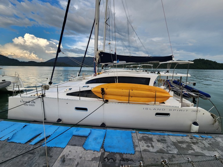 Ein Island Spirit Yachts Island Spirit 38 - 4 cab. mieten in Ko Chang (Koh Chang)