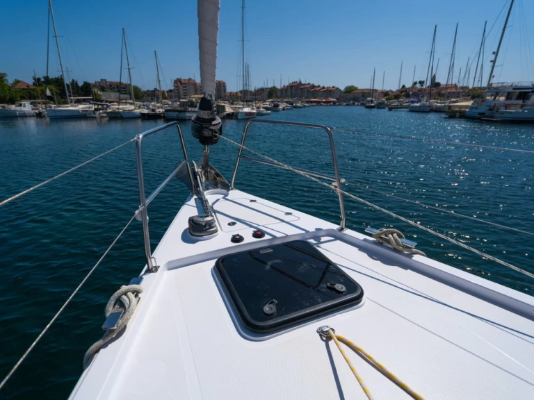 Ein Elan Impression 50 mieten in Biograd na Moru