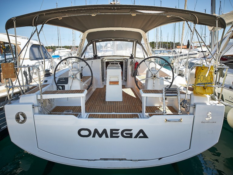 Boot mieten Biograd na Moru günstig Oceanis 38