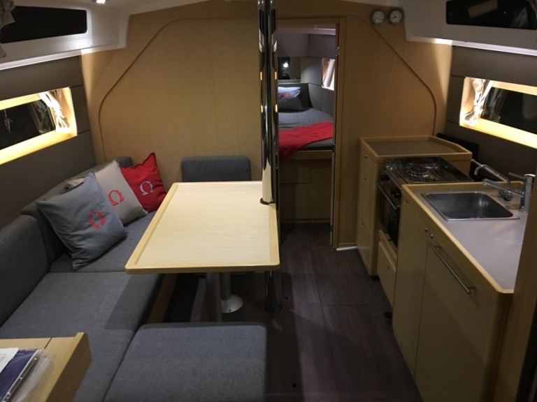 Bénéteau Oceanis 38 mieten Biograd na Moru