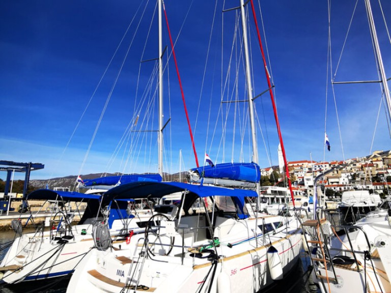 Segelboot mieten in Novi Vinodolski zum besten Preis