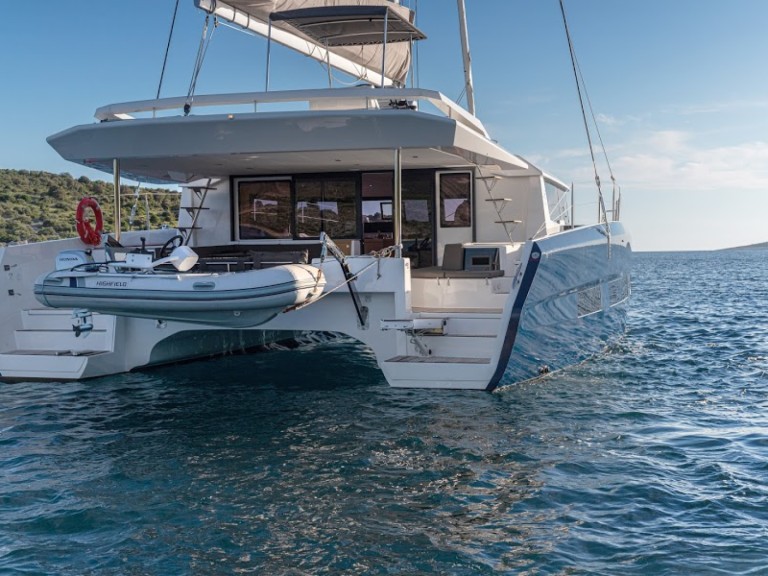 Dufour Dufour Catamarans 48 Sail mieten Komolac